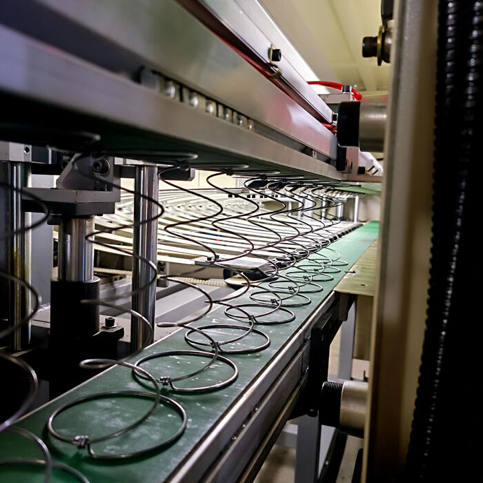 1.3-1.6mm Wire Διαμέτρου Line στρώμα με ελατήριο Bonnell και 4-7 περιστροφές περιστροφές