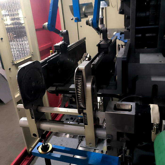 Δυνατότητα 60-90 φύλλα 8 ώρες Γραμμή παραγωγής στρώματος με διάμετρο δαχτυλίδι άνοιξης ανοιγμού 65mm-90mm Διάμετρο σύρματος συναρμολόγησης 1,3-1,6mm για συναρμολόγηση στρώματος