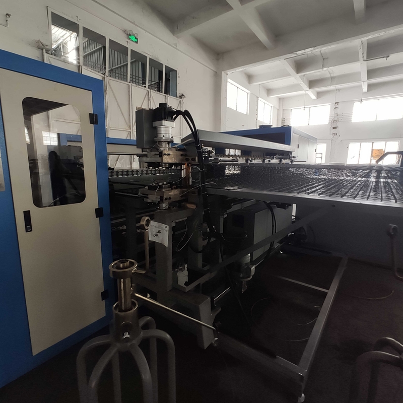 4-8 γραμμή παραγωγής τρία στρωμάτων ανοίξεων στροφών μια άνοιξη Bonnell που κουλουριάζει τη μηχανή